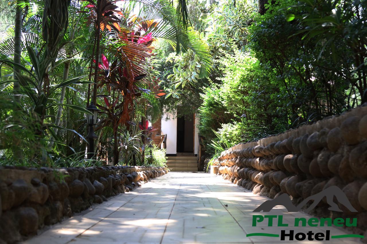 Neneu Hotel Moshi Buitenkant foto