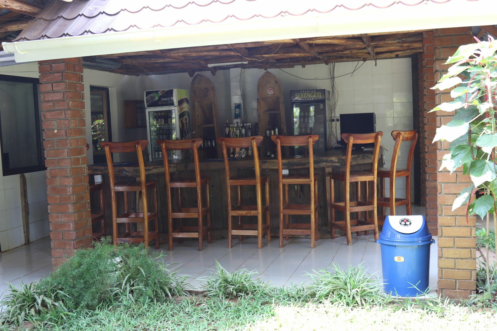 Neneu Hotel Moshi Buitenkant foto